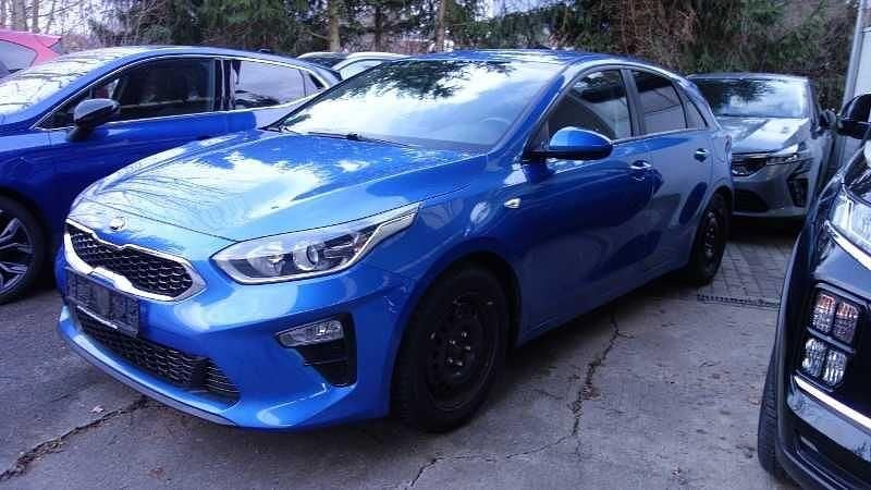 Gebraucht Kia Ceed Edition 7 99 PS (72 kW) 2018 Blau Kleinwagen