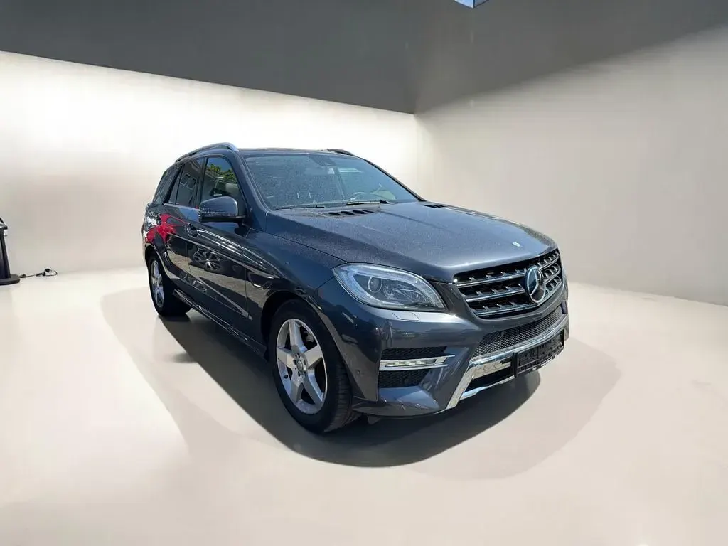 Gebraucht Mercedes ML350 AMG 258 PS (189 kW) 2014 Grau SUV