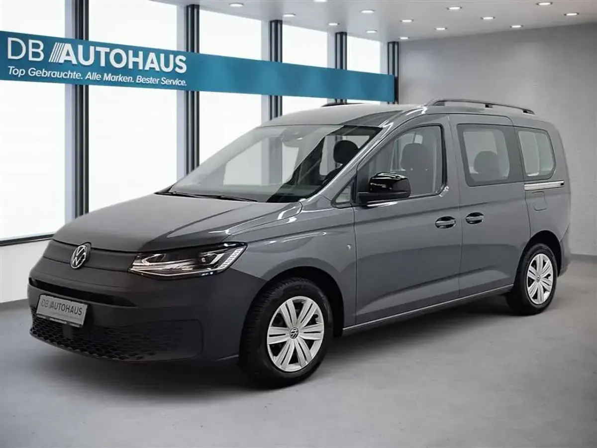 Second-hand VW Caddy 122 CP (89 kW) 2022 Gri Monovolum