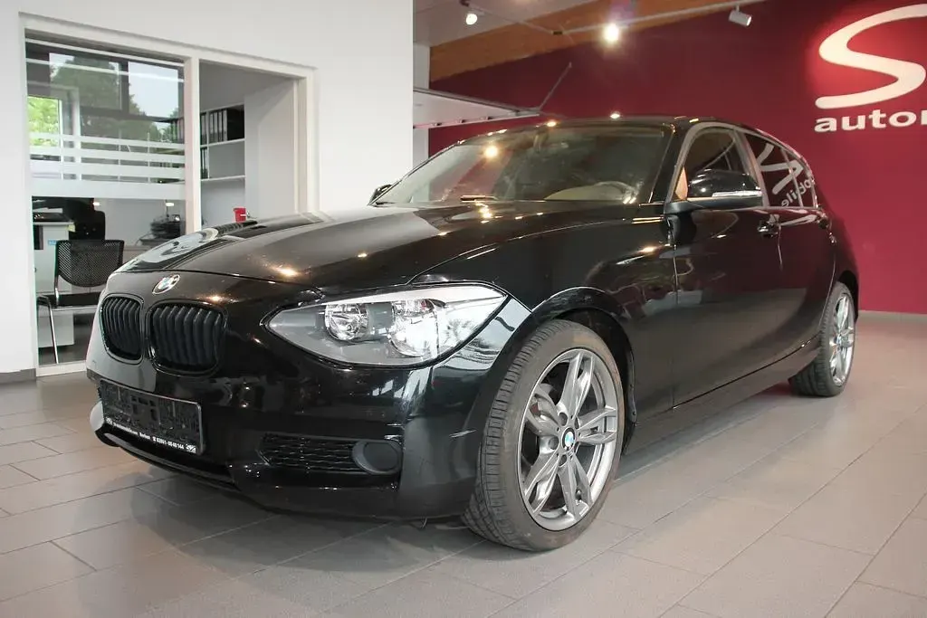 Gebraucht BMW 116 136 PS (100 kW) 2011 Schwarz Kleinwagen