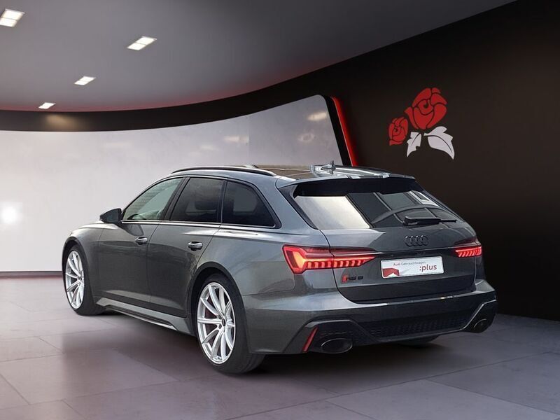 Gebraucht Audi RS6 Performance 600 PS (441 kW) 2023 Daytonagrau perleffekt Kombi