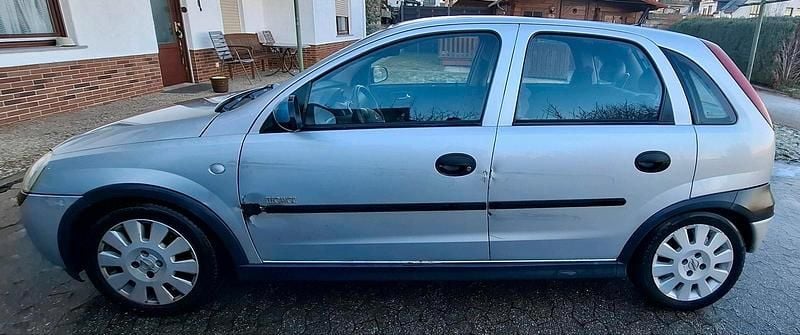 Gebraucht Opel Corsa 75 PS (55 kW) 2002 Grau Kleinwagen