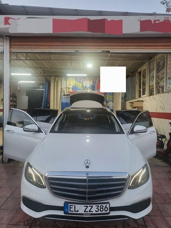 Gebraucht Mercedes E220 All-Terrain 194 PS (142 kW) 2018 Weiß Kombi