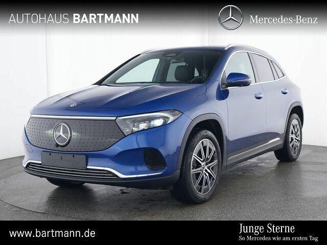 Lack spektralblau Gebraucht 2024 Mercedes EQA300 SUV | 36.590 € (Fairer Preis) - Bild 1/4