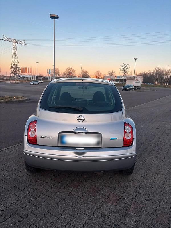 Gebraucht Nissan Micra Visia 65 PS (47 kW) 2010 Beige Kleinwagen