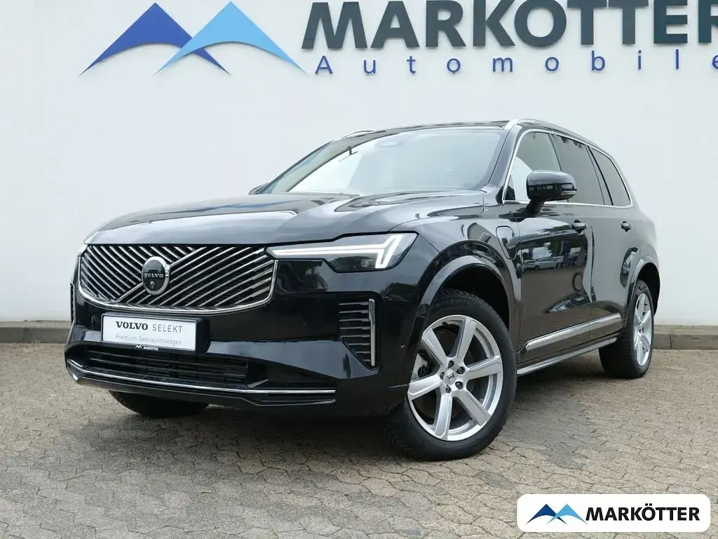 Używany Volvo XC90 Plus 455 KM (334 kW) 2025 Czarny SUV