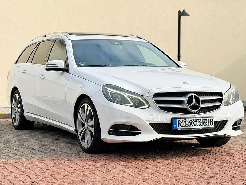 Gebraucht Mercedes E350 252 PS (185 kW) 2013 Weiß Limousine