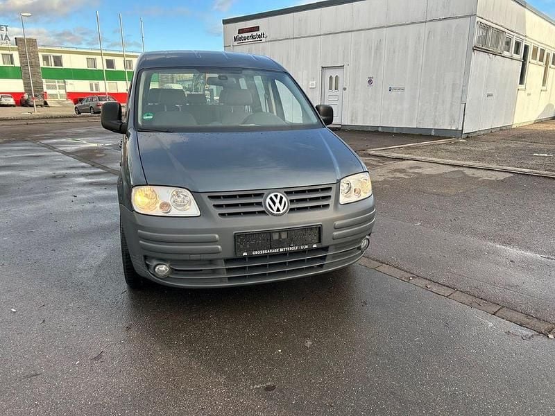Grau Gebraucht 2010 VW Caddy Life Van / Kleinbus | 3.700 € (Superpreis) - Bild 1/4