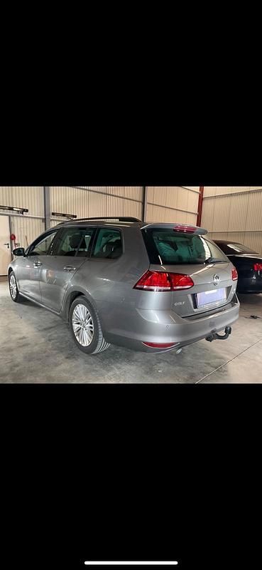 Gebraucht VW Golf VII 105 PS (77 kW) 2014 Braun Kombi