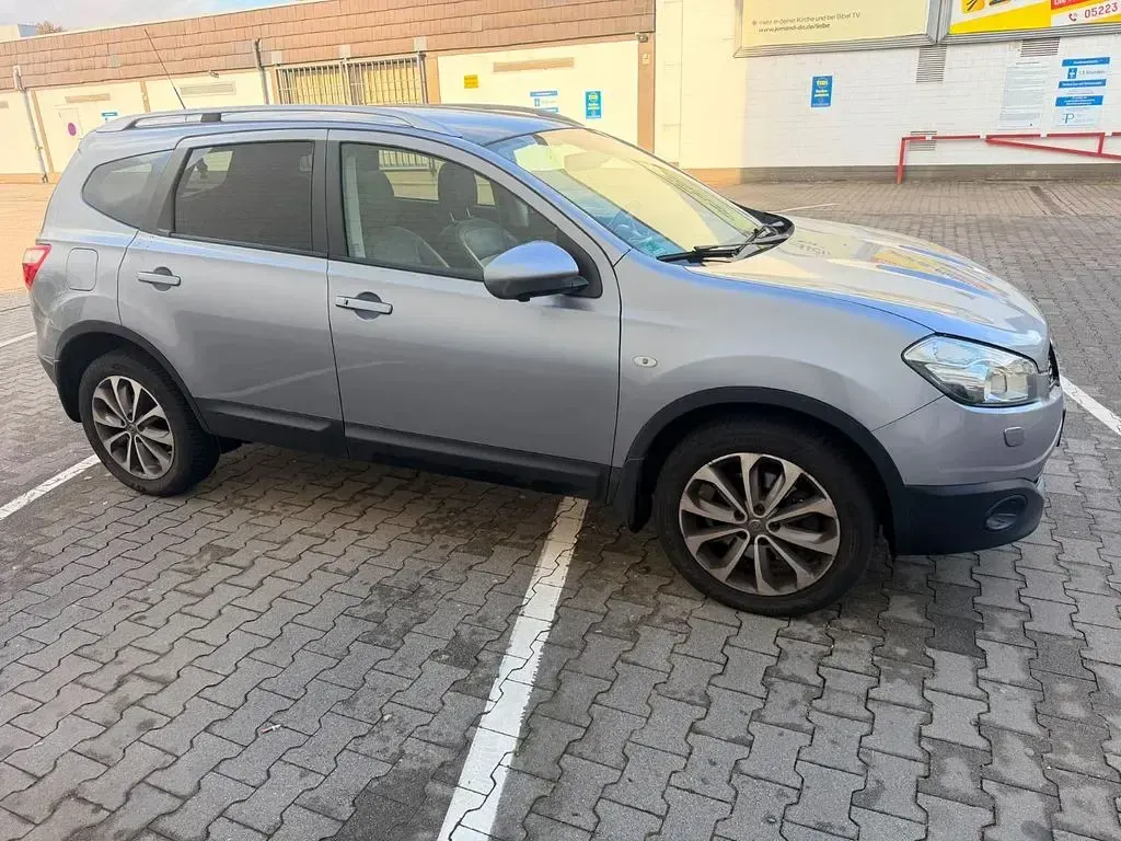 Gebraucht Nissan Qashqai +2 131 PS (96 kW) 2013 Grau SUV