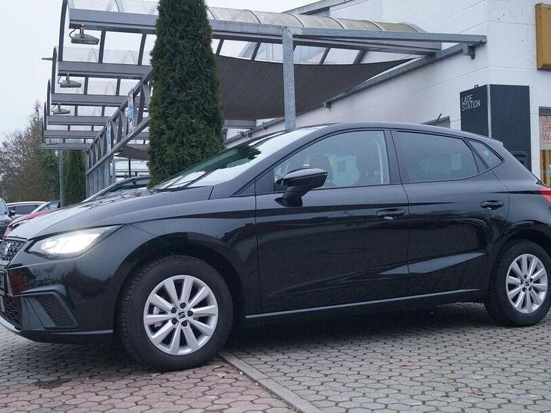 Gebraucht Seat Ibiza Style 95 PS (69 kW) 2025 Schwarz Limousine