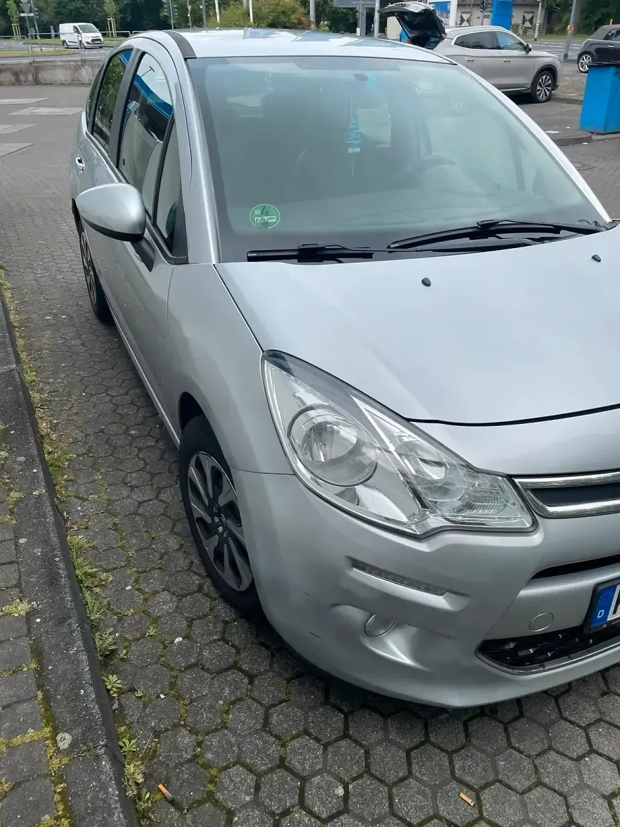 Gebraucht Citroën C3 78 PS (57 kW) 2013 Silber Kleinwagen