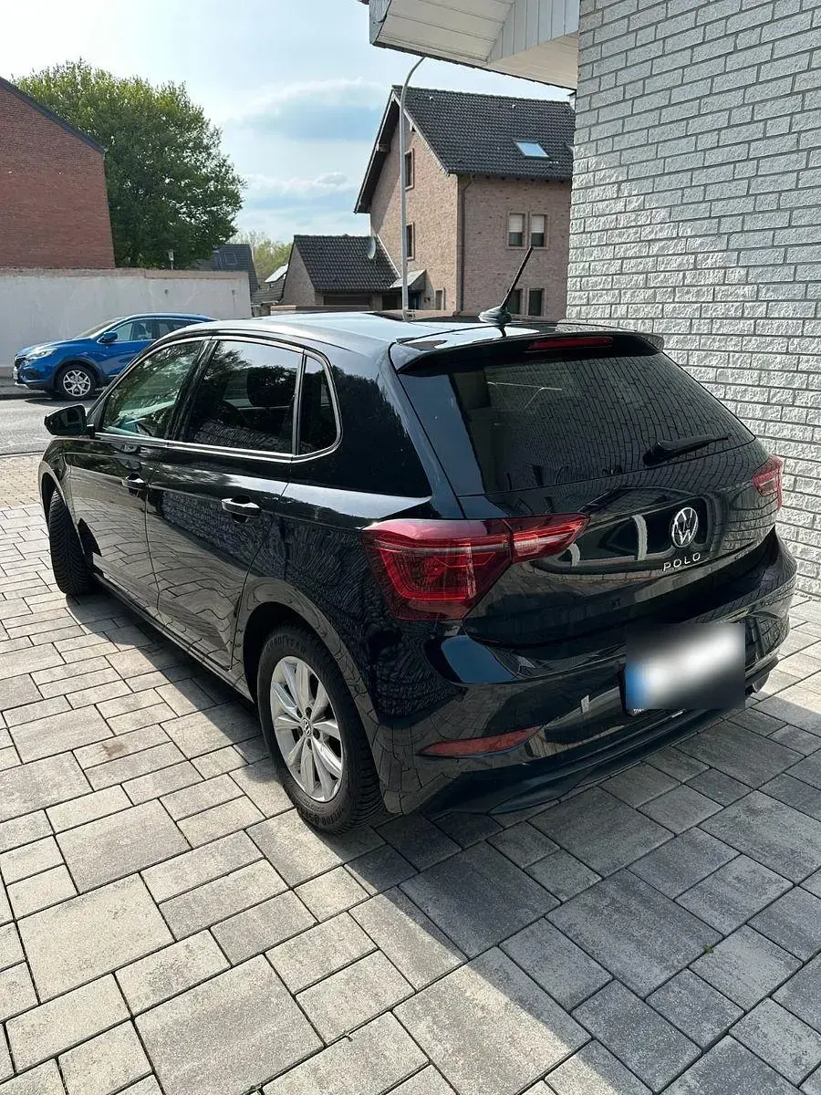 Gebraucht VW Polo Style 95 PS (69 kW) 2023 Schwarz Kleinwagen