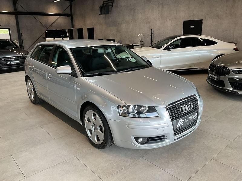 Second-hand Audi A3 Ambition 375 CP (275 kW) 2005 Argintiu Hatchback