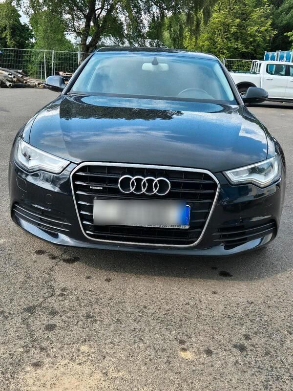 Schwarz Gebraucht 2011 Audi A6 Limousine | 9.999 € - Bild 1/4