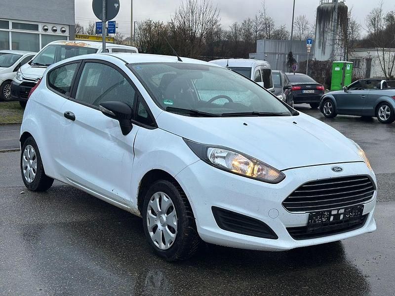 Gebraucht Ford Fiesta Ambiente 60 PS (44 kW) 2013 Kleinwagen
