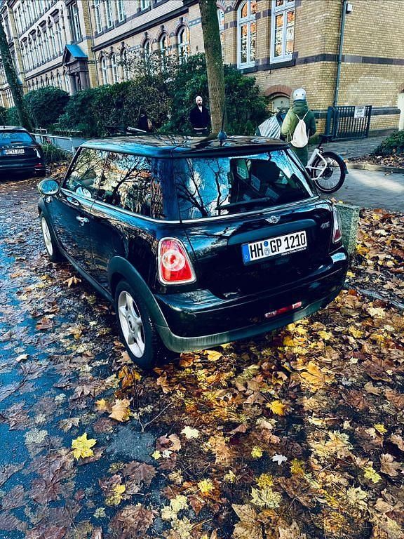 Gebraucht Mini ONE 75 PS (55 kW) 2013 Schwarz Kleinwagen