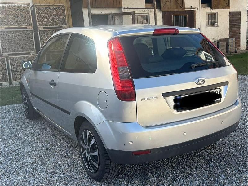 Gebraucht Ford Fiesta 60 PS (44 kW) 2003 Kleinwagen