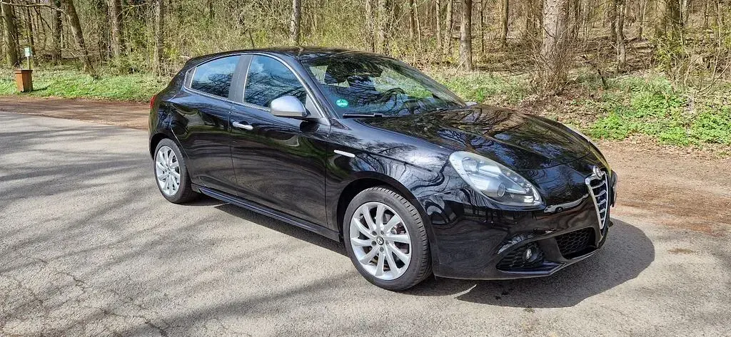 Gebraucht Alfa Romeo Giulietta Turismo 170 PS (125 kW) 2011 Schwarz Kleinwagen
