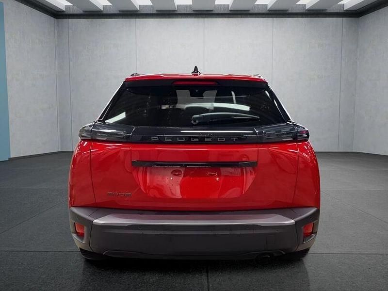 Gebraucht Peugeot 2008 Allure 101 PS (74 kW) 2025 Rot SUV