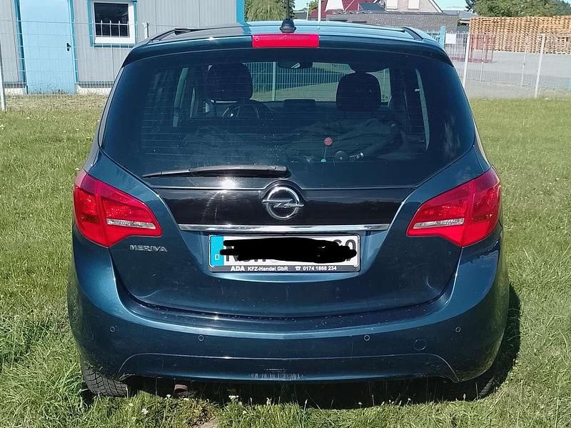 Gebraucht Opel Meriva Edition 120 PS (88 kW) 2012 Blau Van / Kleinbus