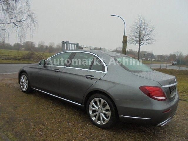 Gebraucht Mercedes E350 Exclusive 258 PS (189 kW) 2016 Grau Limousine