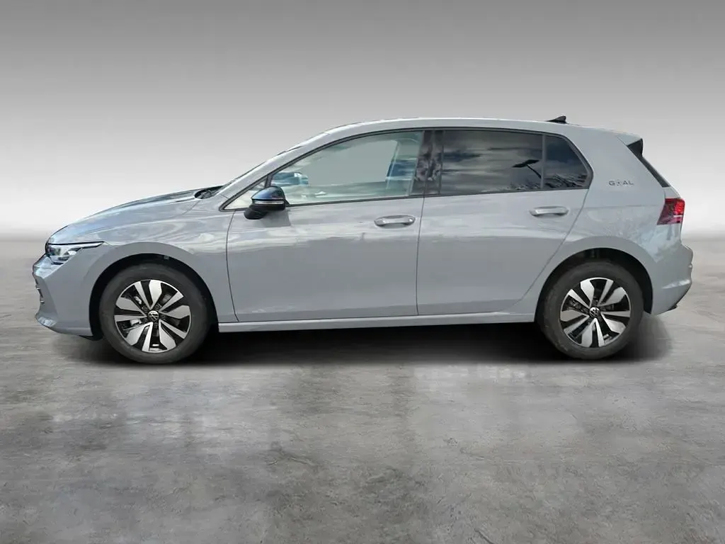 Gebraucht VW Golf VIII Goal 116 PS (85 kW) 2025 Grau Limousine