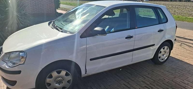 Gebraucht VW Polo Edition 69 PS (50 kW) 2007 Weiß Kleinwagen