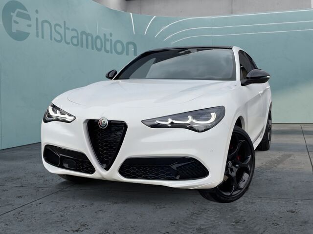 Weiß Gebraucht 2024 Alfa Romeo Stelvio SUV | 57.990 € - Bild 1/2