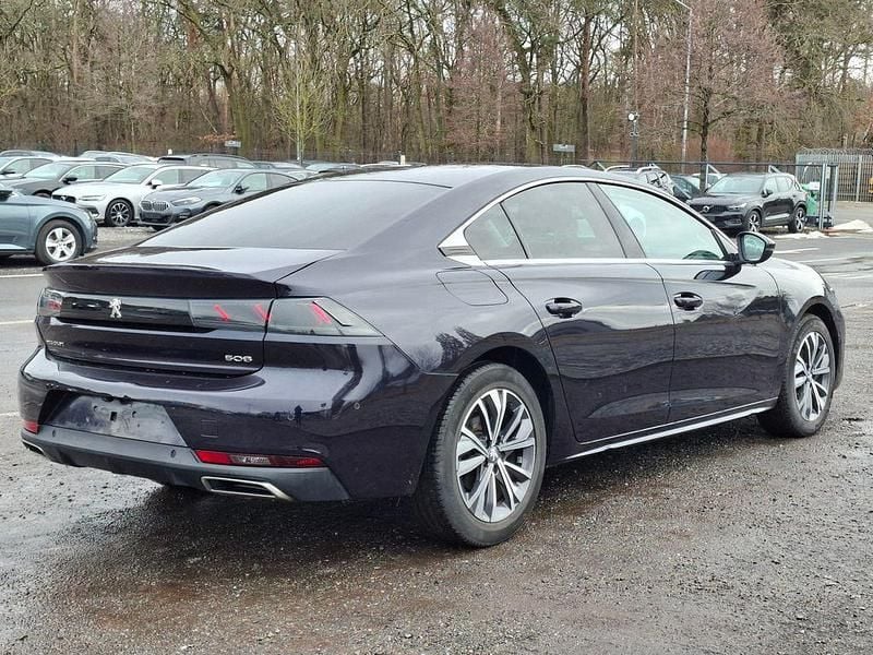 Gebraucht Peugeot 508 Allure 131 PS (96 kW) 2020 Blau Limousine