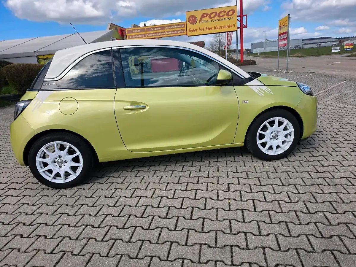 Second-hand Opel Adam 87 CP (63 kW) 2014 Verde Hatchback