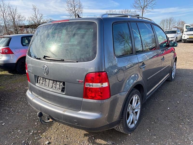 Gebraucht VW Touran Highline 136 PS (100 kW) 2004 Van / Kleinbus
