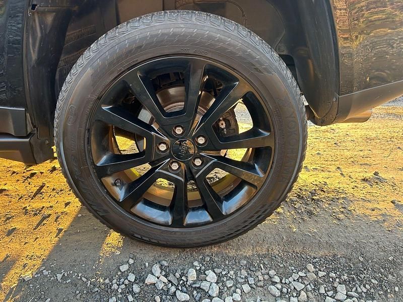 Gebraucht Jeep Compass Limited 170 PS (125 kW) 2012 Schwarz SUV