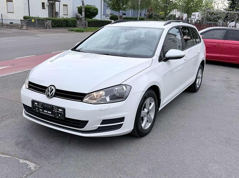Second-hand VW Golf VII Trendline 110 CP (80 kW) 2014 Alb Break