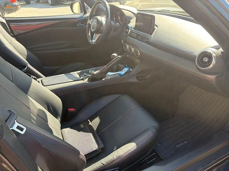 Gebraucht Mazda MX5 Sky 184 PS (135 kW) 2019 Grau Cabrio