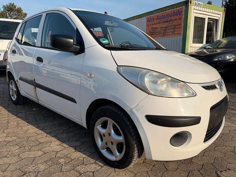Gebraucht Hyundai i10 67 PS (49 kW) 2009 Weiß Kleinwagen