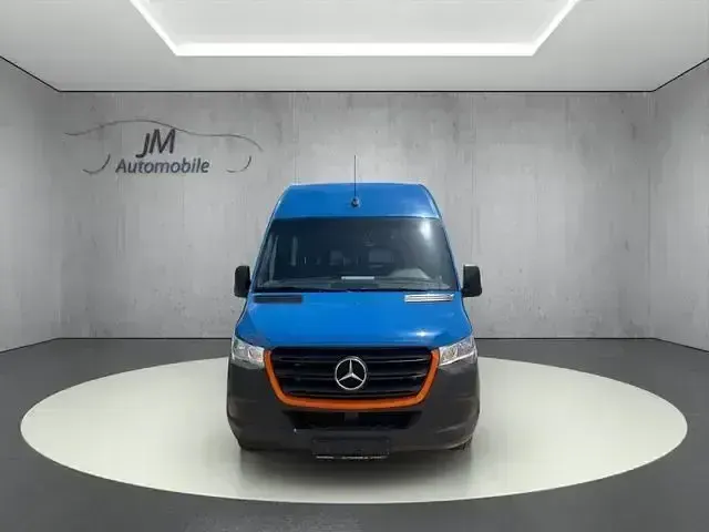 Gebraucht Mercedes Sprinter 190 PS (139 kW) 2020 Blau Van