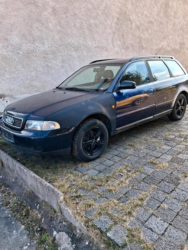 Gebraucht Audi A4 150 PS (110 kW) 1998 Andere farben Kombi