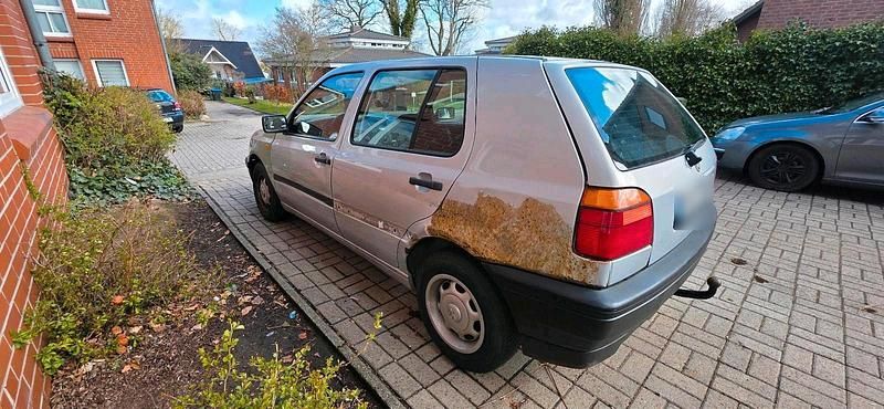 Gebraucht VW Golf III 75 PS (55 kW) 1994 Silber Limousine