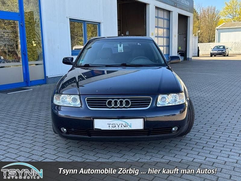 Second-hand Audi A3 101 CP (74 kW) 2003 Albastru Hatchback