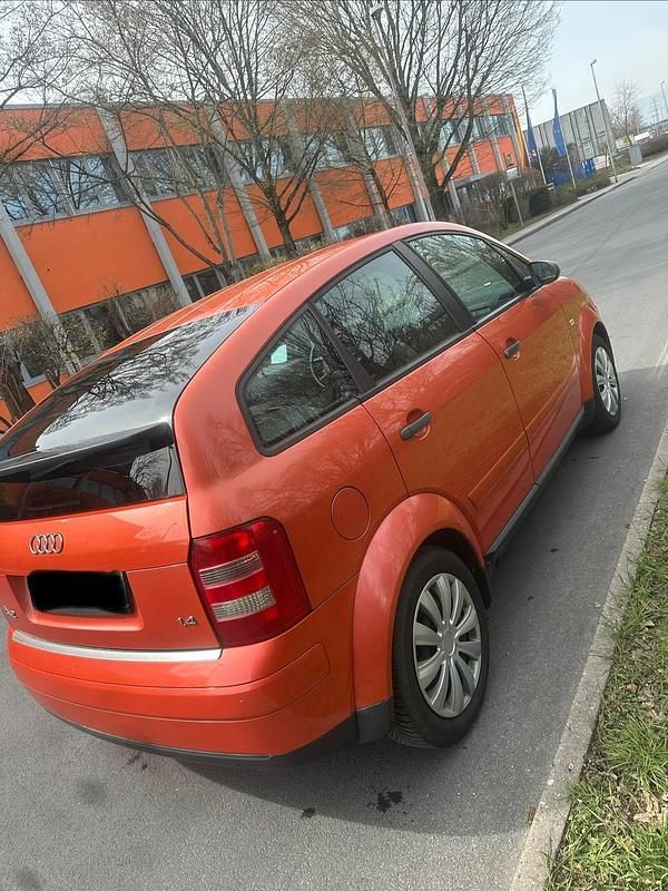 Usata Audi A2 74 CV (54 kW) 2001 Arancione Utilitaria