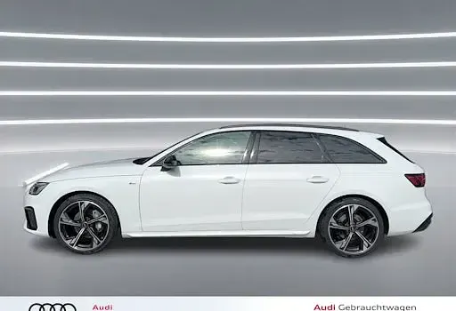 Gebraucht Audi A4 S-Line 204 PS (150 kW) 2023 Gletscherweiß metallic Kombi