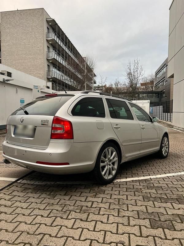 Gebraucht Skoda Octavia 170 PS (125 kW) 2008 Silber Kombi