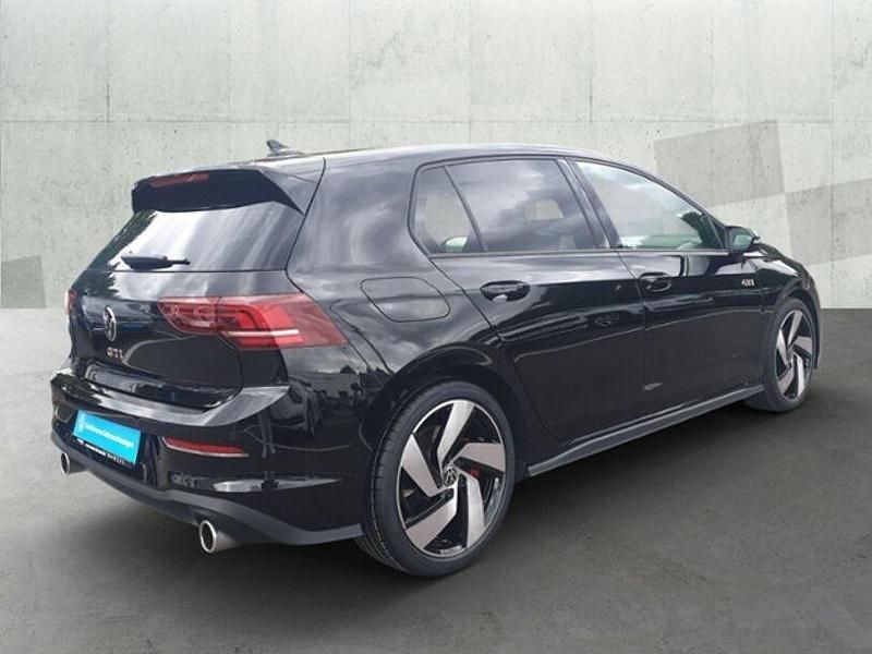 Gebraucht VW Golf VIII Style 265 PS (194 kW) 2025 Schwarz Limousine