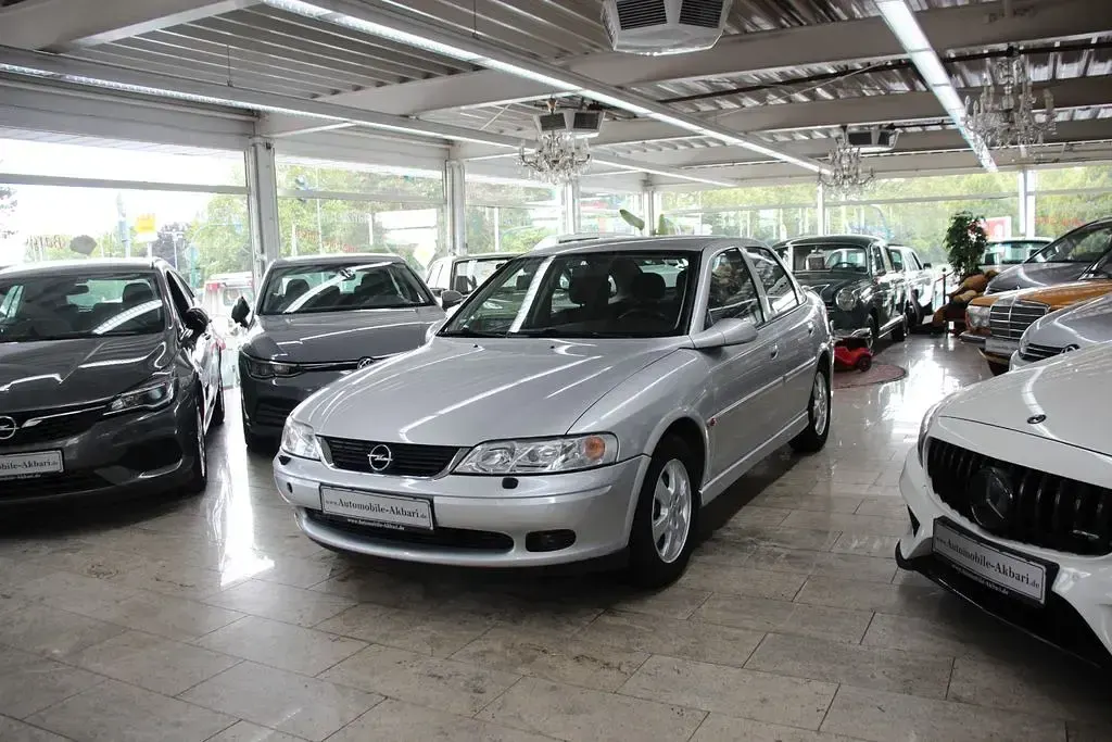 Gebraucht Opel Vectra Elegance 125 PS (91 kW) 2002 Grau Limousine