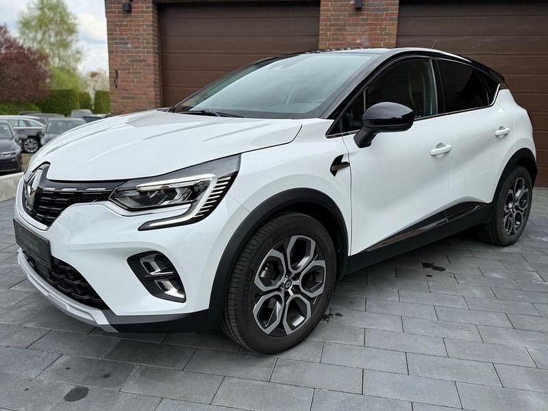 Gebraucht Renault Captur Intens 154 PS (113 kW) 2020 Weiß SUV