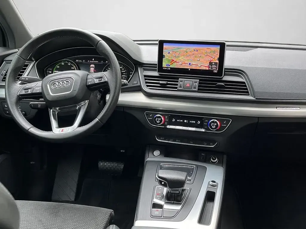 Gebraucht Audi Q5 Sport 299 PS (219 kW) 2020 Daytonagrau perleffekt (metallic) SUV