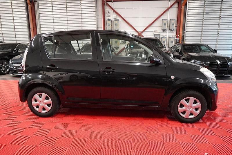 Gebraucht Subaru Justy 69 PS (50 kW) 2009 Schwarz Kleinwagen