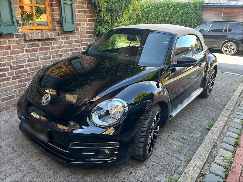 Schwarz Gebraucht 2017 VW Beetle Cabrio | 15.300 € (Guter Preis) - Bild 1/4