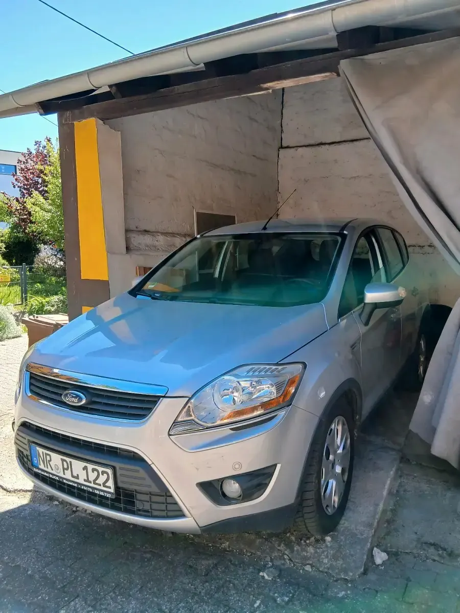Gebraucht Ford Kuga 136 PS (100 kW) 2009 Silber SUV